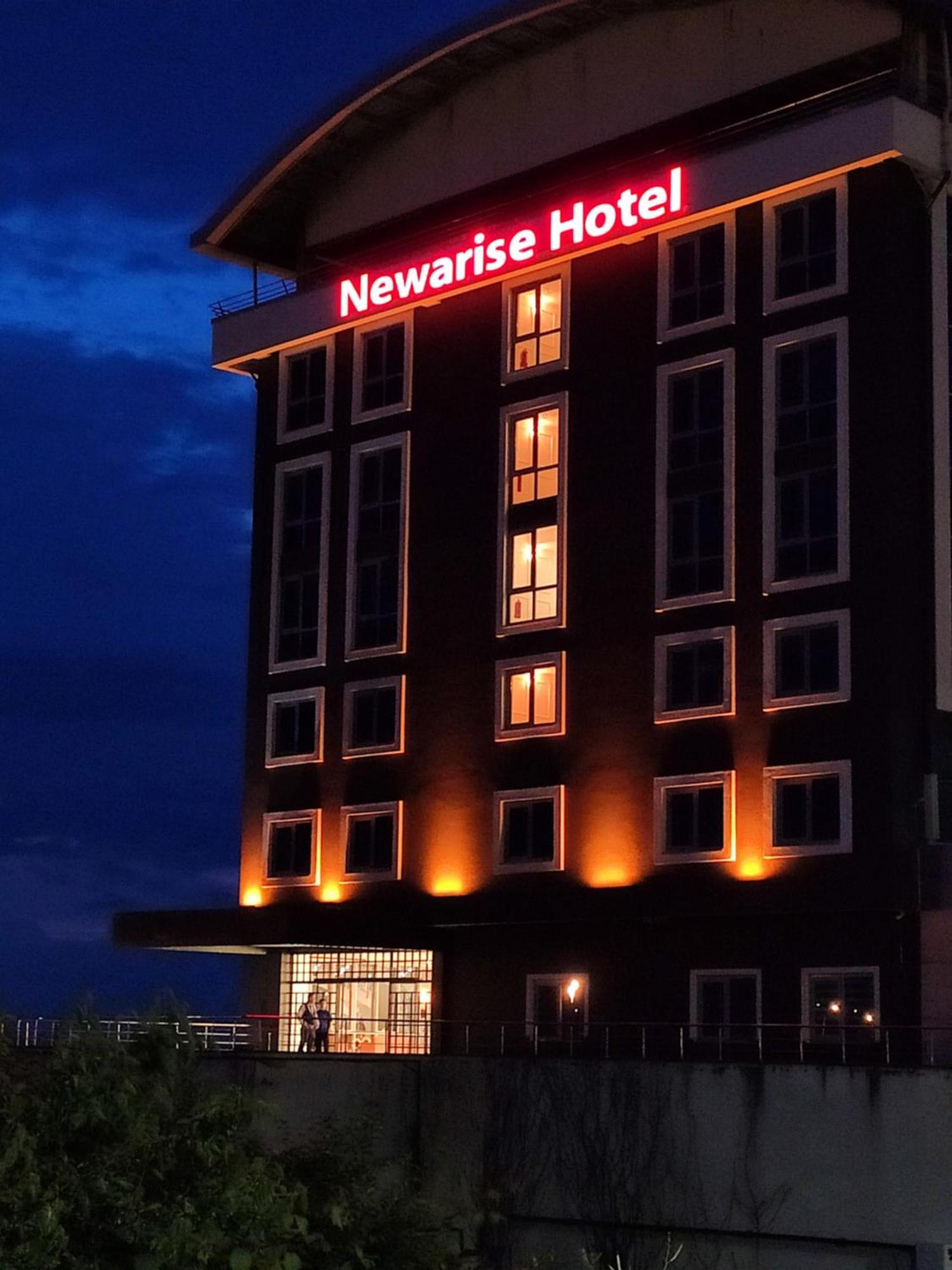Newarise Hotel 里泽 外观 照片